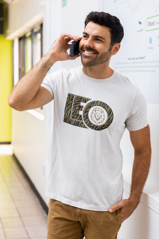 LEO - Men Women Unisex T-shirt